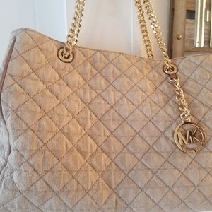 Michael kors  quilted tan bag like new
